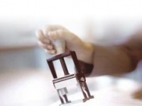 Нотариусы подтвердят факт наличия компромата на сайте