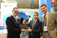 Intel представила планшеты LifePAD второго поколения