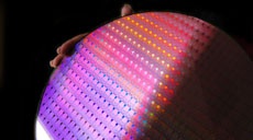 Переход Intel на 450-мм пластины задерживается