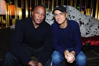 Apple покупает Beats только из-за сооснователей компании