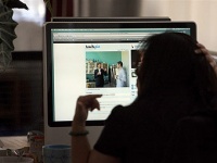 Читателей в  Twitter стали продавать оптом