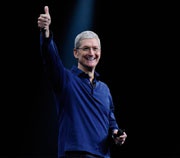 Тим Кук стал независимым директором Nike