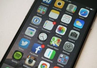 Аналитик предсказывает 10-кратное превосходство iPhone 6 над Galaxy Note 4