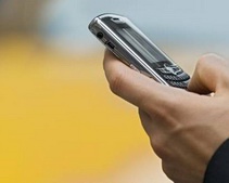 За кражу мобильного телефона днепропетровцу грозит 4 года тюрьмы