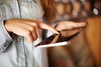 Мобильные операторы заблокируют рекламу