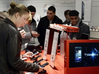 BlackBerry Z10 начал лучше, чем Nokia Lumia 920