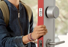 Эксперт продемонстрировал метод взлома Bluetooth-замка с расстояния в 400 метров