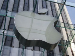 Apple потратит полмиллиарда долларов на оснащение iPhone 6 сапфировым экраном