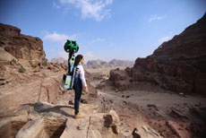 В Google Street View теперь можно прогуляться по древнему городу Петра