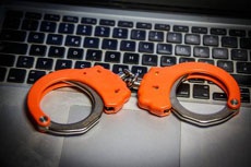 Хакеры вывели из строя компьютерную систему шведских военных