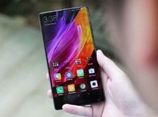 Xiaomi Mi Mix: преимущества и недостатки безрамочного конкурента iPhone 7