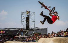 Siri спасла жизнь парализованному велосипедисту-экстремалу, вызвав скорую помощь