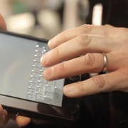 Представлен чехол для iPad с динамическими физическими кнопками