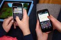 SMS в упадке – их вытесняет WhatsApp