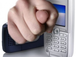 Кому выгодно покрывать интернет-мошенников?