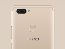 Vivo X20 и X20 Plus с четырьмя камерами представили официально