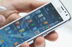 Samsung в пять раз опережает Apple по темпам роста на рынке смартфонов