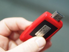 Qualcomm представила конкурента Google Chromecast