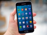 В TouchWiz появятся предустановленные приложения от Microsoft