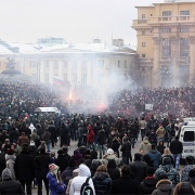 Генпрокуратура РФ заблокировала серию блогов и роликов YouTube за призывы к митингу против Путина