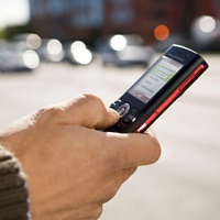 Монахи-францисканцы в США начали принимать просьбы о молитве через SMS