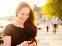 Американцы тратят на смартфоны в среднем по 5 часов в день