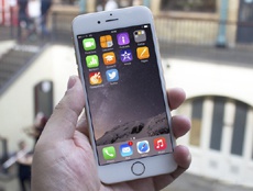 На iPhone 6 и iPhone 6 Plus с памятью 64 и 128 ГБ действительно предустановлены iWork и iLife