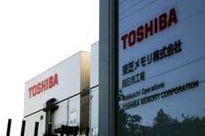 Hon Hai делает последнюю попытку в борьбе за полупроводниковый бизнес Toshiba