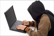 За два дня мошенники обманули доверчивых жителей Доброполья почти на 40 000 гривен