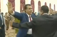 В Таджикистане из-за видео с пляшущим президентом заблокировали YouTube