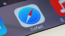 Хакеры используют уязвимость в Safari для вымогательства денег у любителей «клубнички»