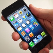 Пользователи iPhone 5 жалуются на проблемы в работе девайса