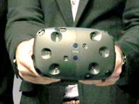 Шлем виртуальной реальности HTC Vive появится на рынке в апреле