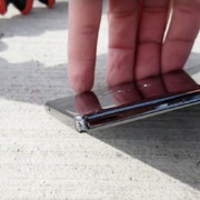 Насколько прочным окажется iPhone 8?