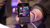 BlackBerry Q10: демо-видео QWERTY смартфона