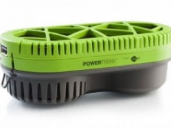 PowerTrekk заряжает смартфон от воды