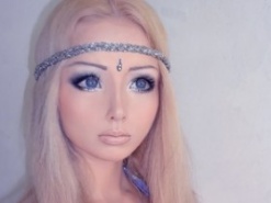 Одесская барби: на Землю летит "гигантский астероид Апофис"