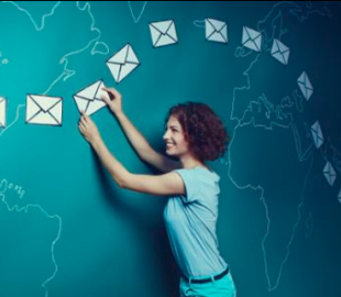 Сколько электронных писем в год отправляет офисный сотрудник?