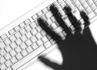 Из «ВКонтакте» удаляют пиратские фильмы