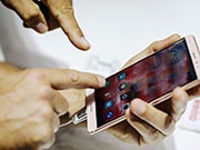 Китай ужесточил контроль за мобильными приложениями