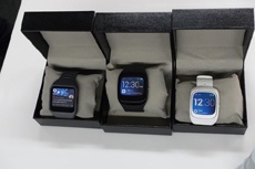 Motorola показала ранние прототипы часов Moto 360