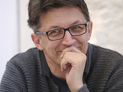 Блогеры устроили акцию против цензуры и в защиту Адагамова