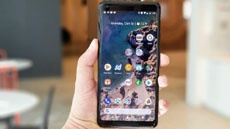 Google: Дисплеи Pixel 2 XL — великолепны