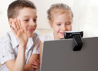 Microsoft переводит абонентов мессенджеров на Skype