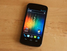 Владельцы Samsung Galaxy Nexus получили возможность опробовать Android 7.1