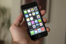 Как подобрать смартфон, который будет идеально лежать в вашей руке?