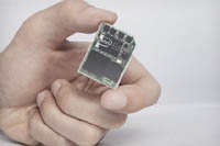 Intel продемонстрировала компьютер размером с SD-карту