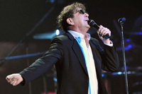 Представитель Warner Music и Григория Лепса подал в суд на «ВКонтакте»