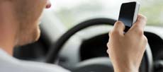 Новый радар засекает водителя, который пишет SMS за рулём