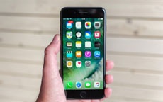 Стоит ли обновляться на iPhone 7 или лучше дождаться «юбилейного» iPhone 8?